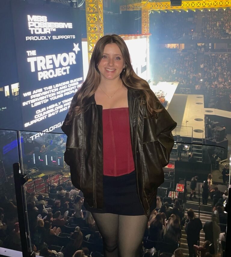 37 Concert Outfits: Your Go-To Guide for Glamorous and Casual Concert Style